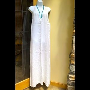 Tommy Bahama white maxi halter dress. EUC.